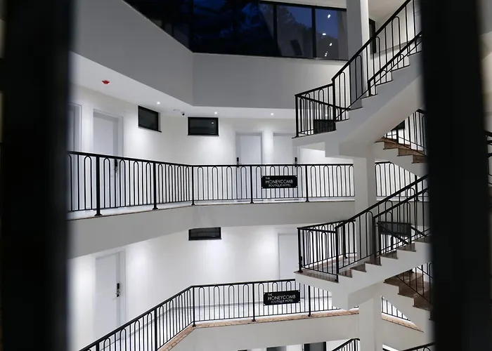 The Honeycomb Boutique Hotel Golem (Tirana)