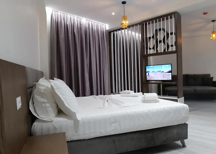 The Honeycomb Boutique ゴーレム