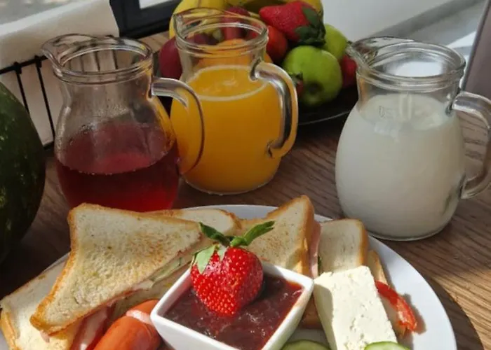 The Honeycomb Boutique Golem (Tirana)