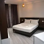 فندق The Honeycomb Boutique 5*