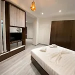 The Honeycomb Boutique فندق غوليم