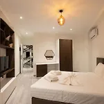 فندق The Honeycomb Boutique