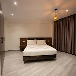 فندق The Honeycomb Boutique غوليم