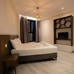 The Honeycomb Boutique 5* غوليم