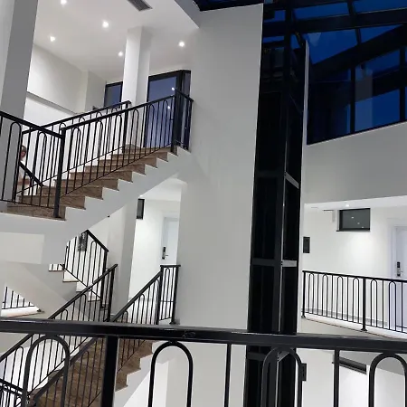 The Honeycomb Boutique Hotell 5*