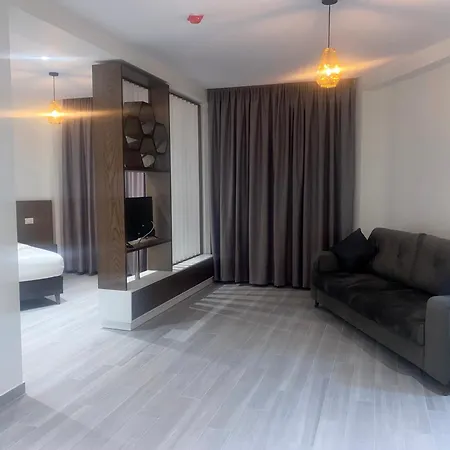 The Honeycomb Boutique Hotell Golem (Tirana)