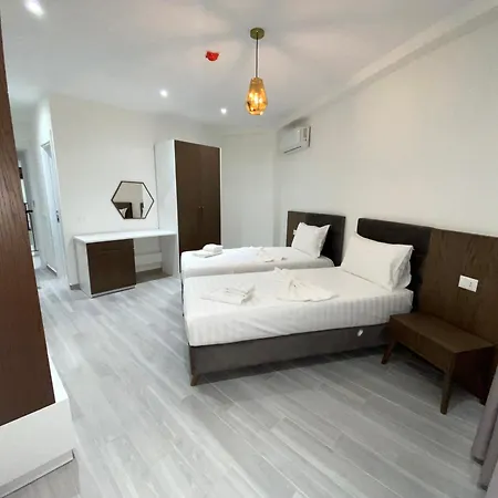 Hotell The Honeycomb Boutique Golem (Tirana)