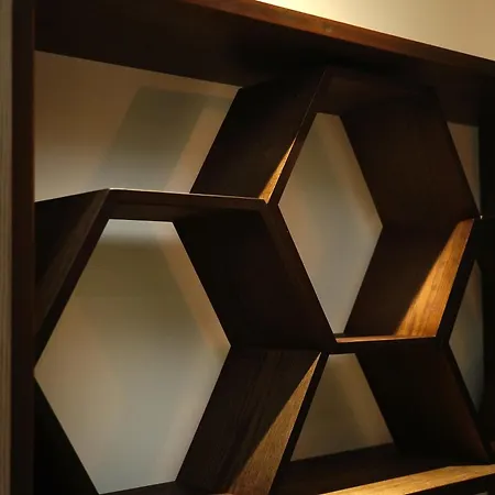 Hotell The Honeycomb Boutique Golem (Tirana)