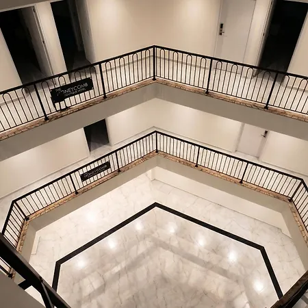 The Honeycomb Boutique Otel 5*