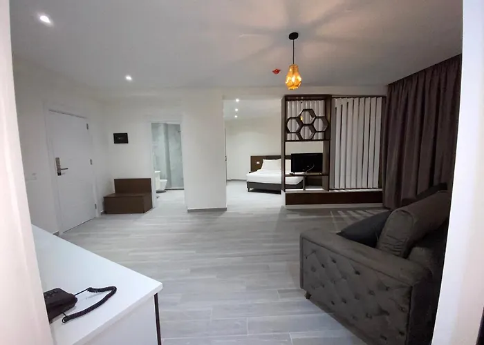 Hotel The Honeycomb Boutique