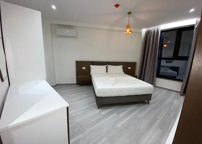 The Honeycomb Boutique Hotel Golem (Tirana)